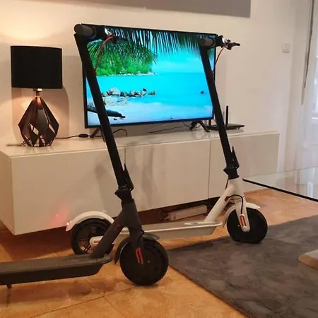 Playa Cura 150m + Electric Scooters